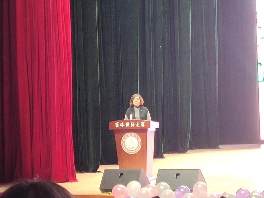 2020-11-15 22:19:11.054000