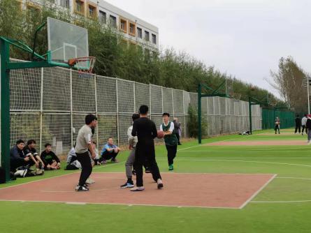 4045ba352ffed44a05125d2744a401e